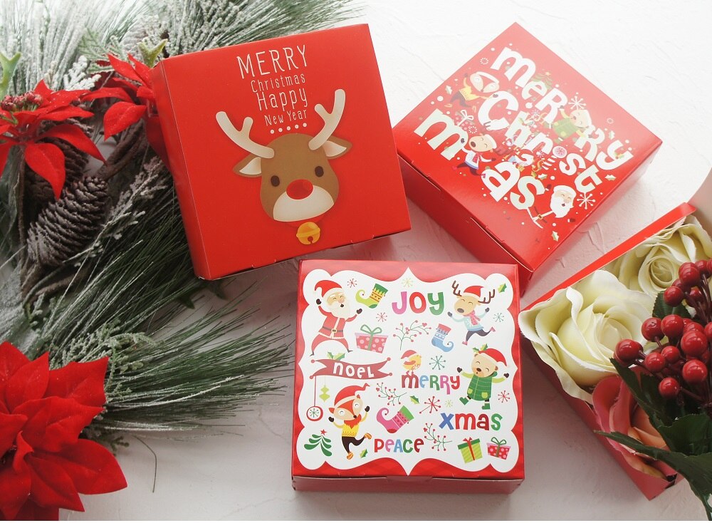 Merry Christmas Gift Box 10 Pcs Set Merry Christmas Gift Box 10 Pcs Set